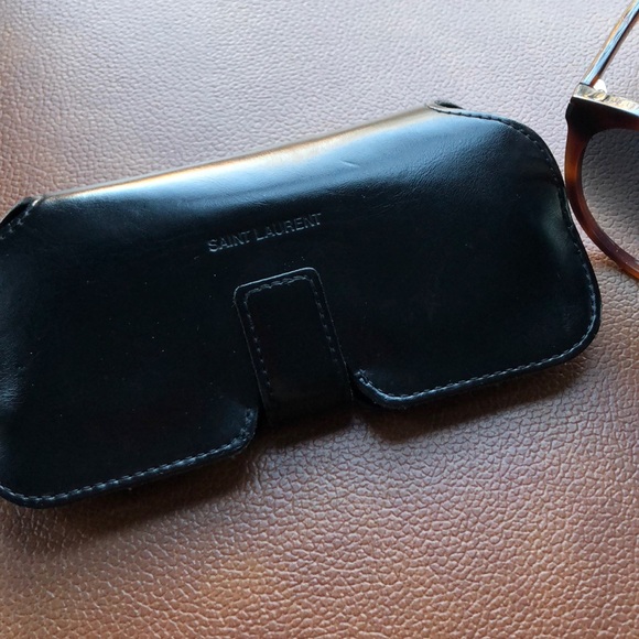 YSL Sunglasses - Picture 3 of 4